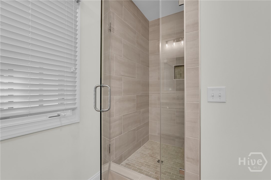 33 Penrose Drive Property Photo 40