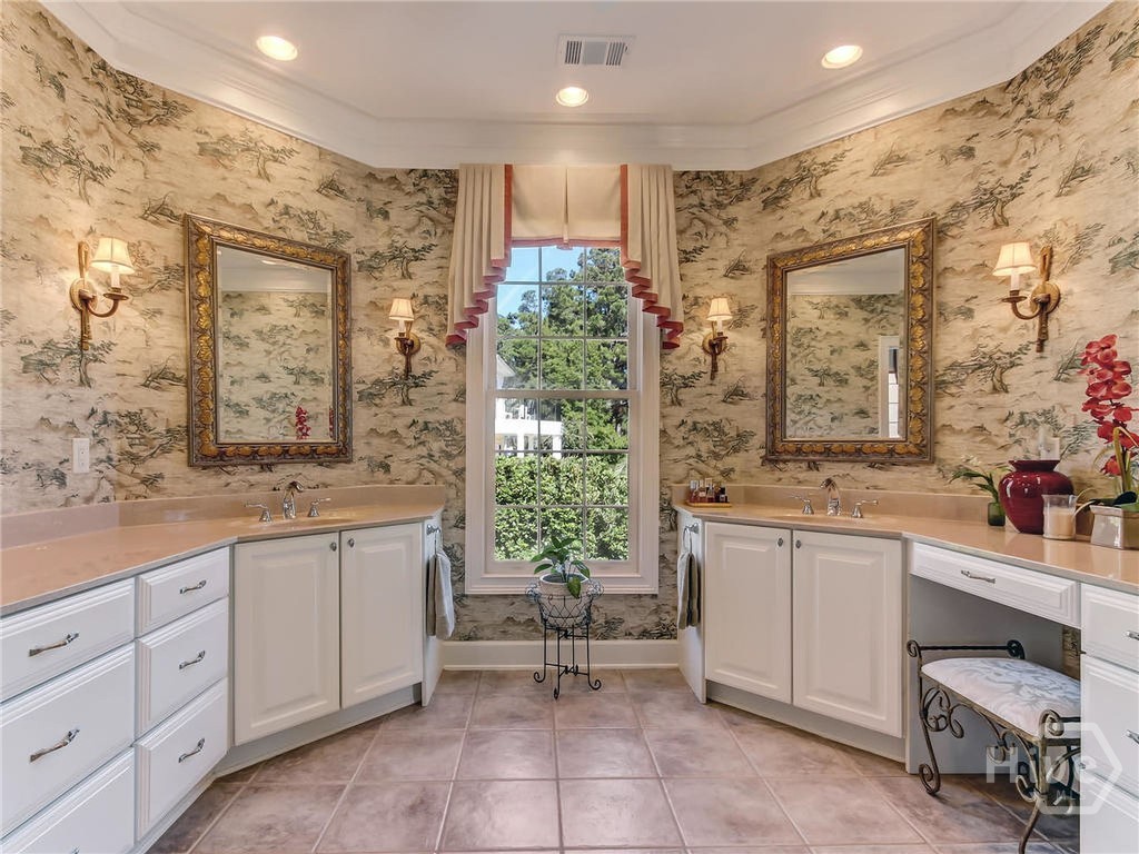 10 Pineside Lane Property Photo 13