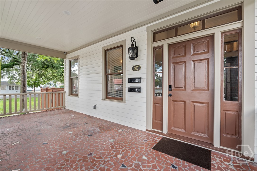 407 W 35th Street Property Photo 14