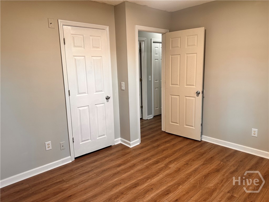 100 Usher Place Property Photo 20