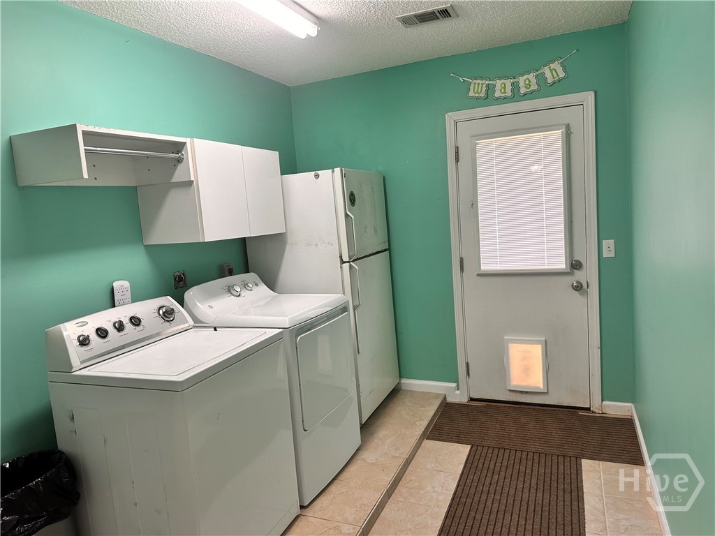 100 Usher Place Property Photo 26