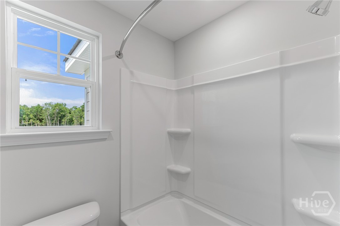 193 Champlain Drive Property Photo 28