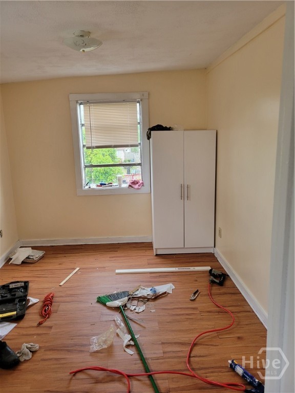 1004-06 Stiles Avenue Property Photo 17
