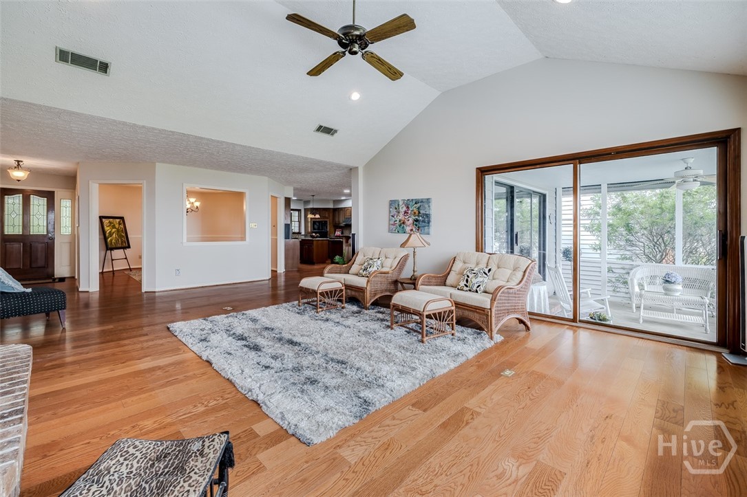 126 Shore Road Property Photo 15