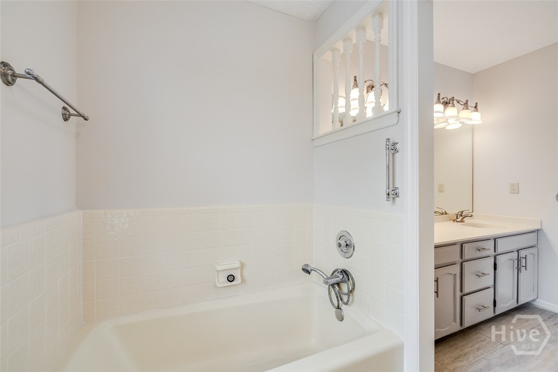 126 Shore Road Property Photo 34