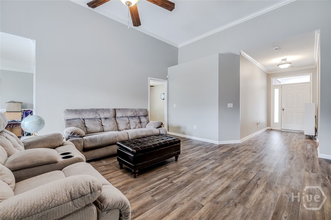 507 Cobblestone Circle Property Photo 8