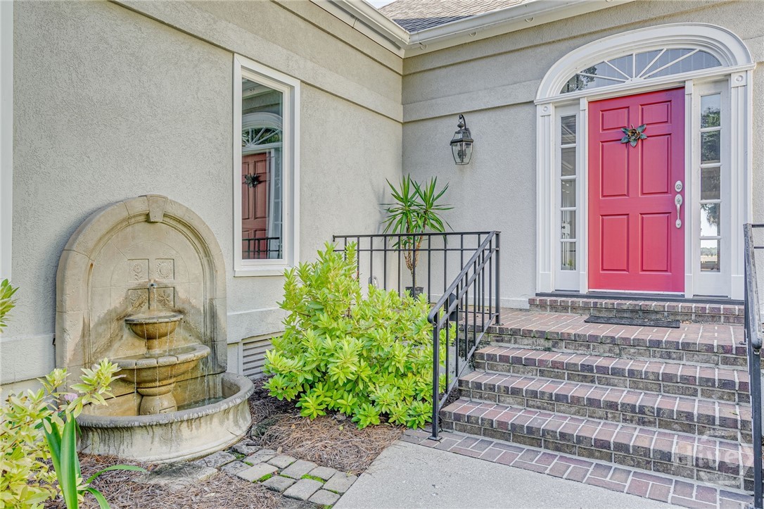 1 Bishopwood Court Property Photo 3