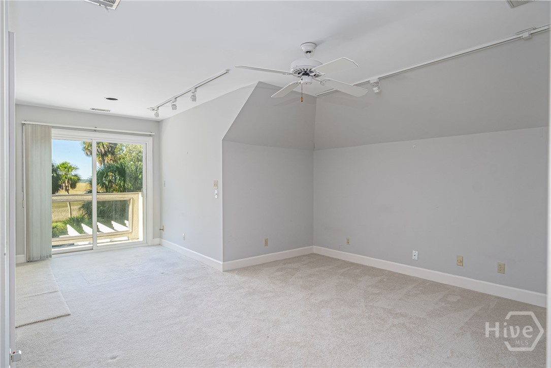 1 Bishopwood Court Property Photo 25