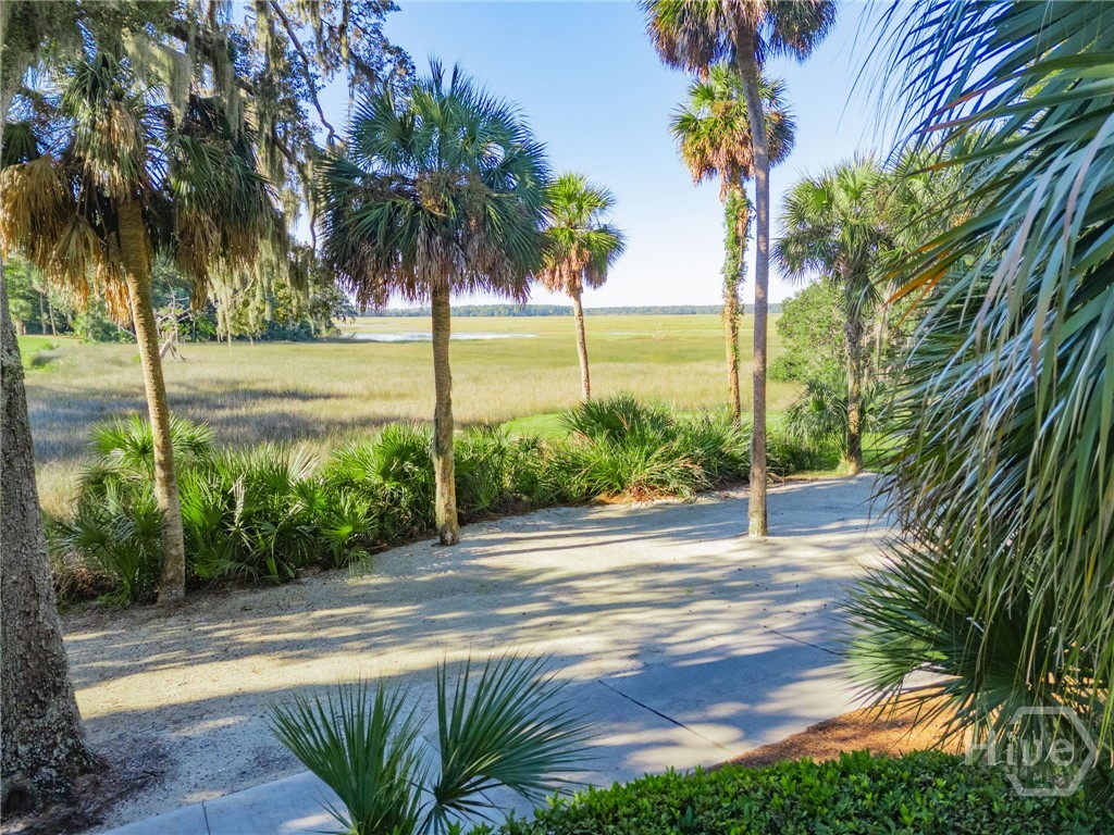1 Bishopwood Court Property Photo 37