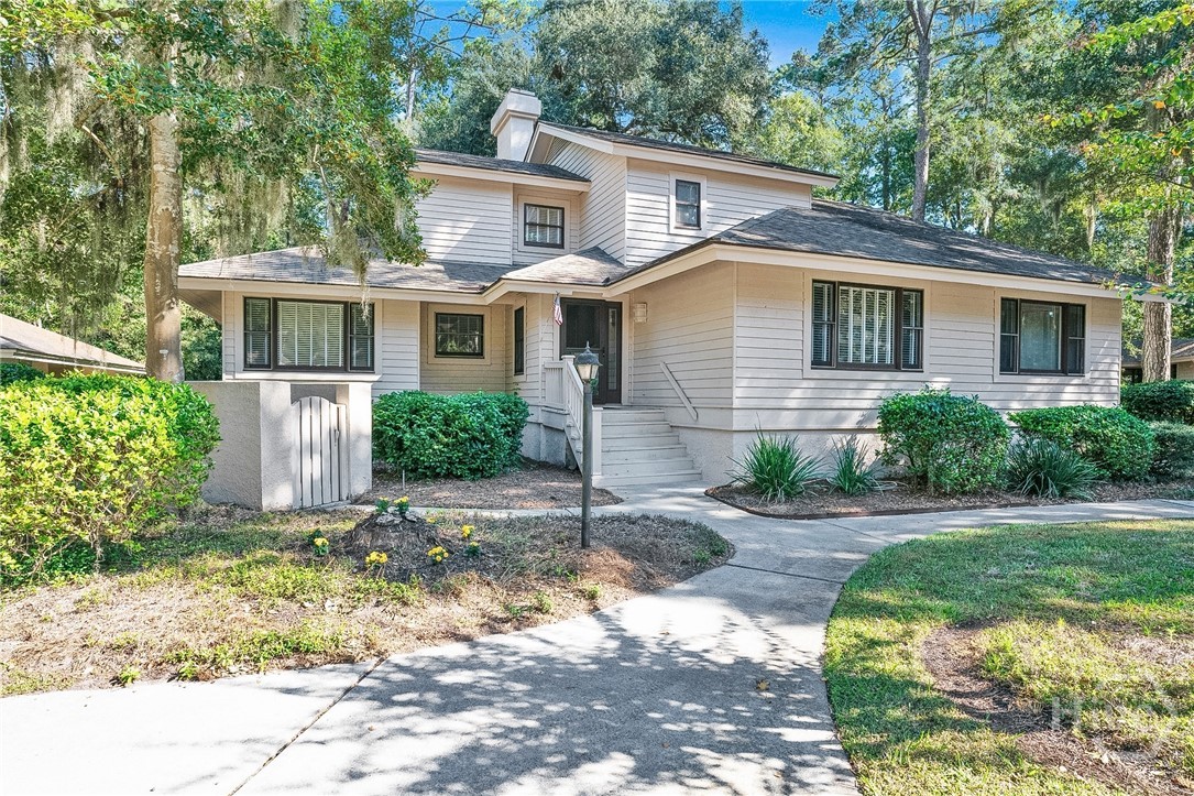 5 Franklin Court Property Photo 1