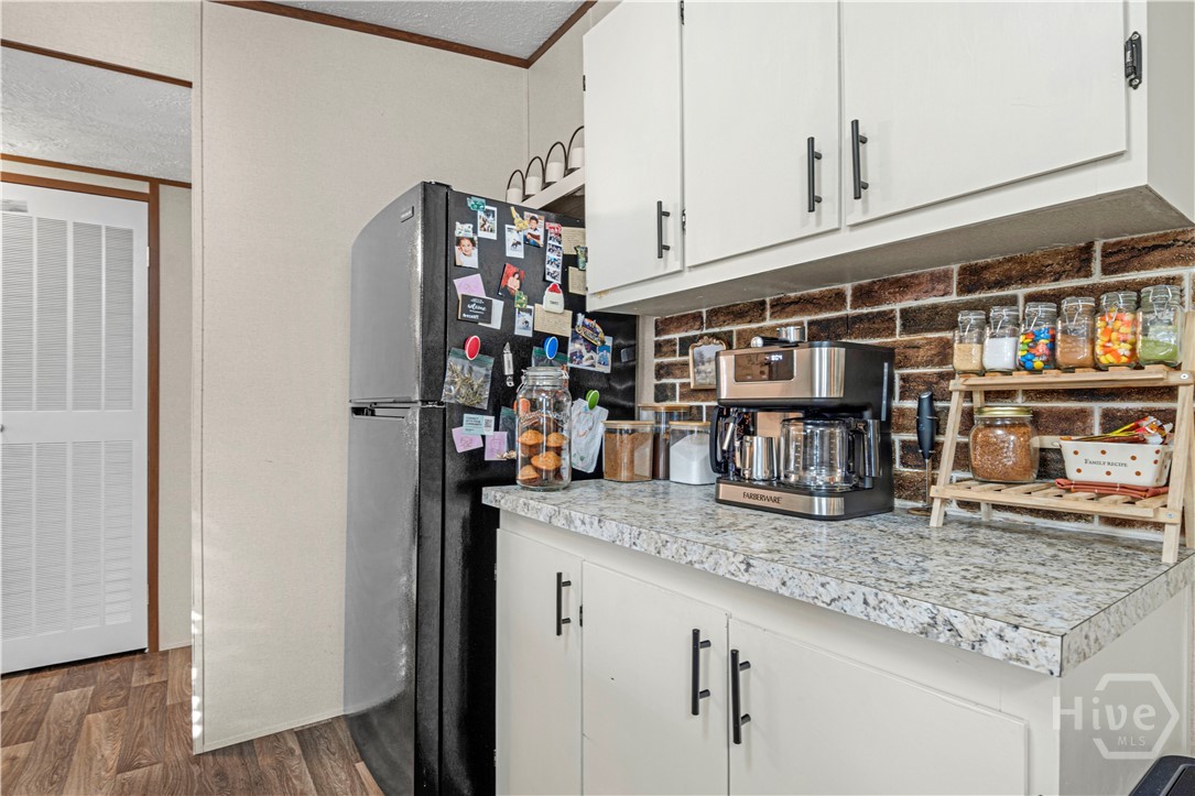 106 Rodman Road Property Photo 10