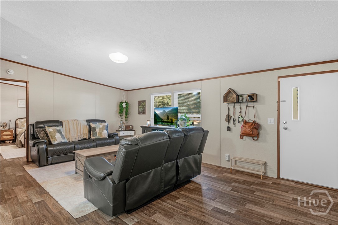 106 Rodman Road Property Photo 23