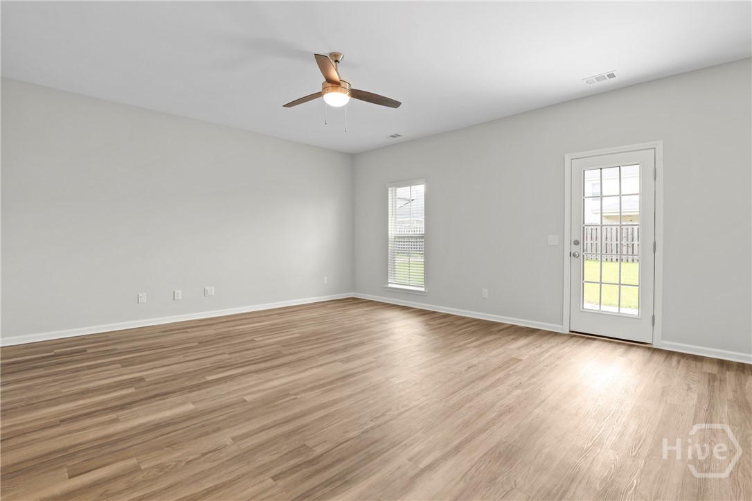 126 Exmoor Circle Property Photo 7