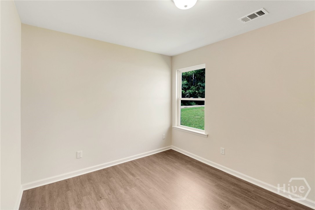 253 Willis Way Property Photo 4