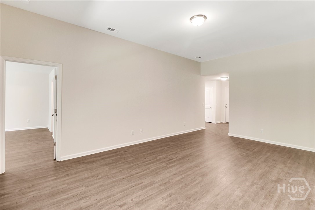 253 Willis Way Property Photo 9