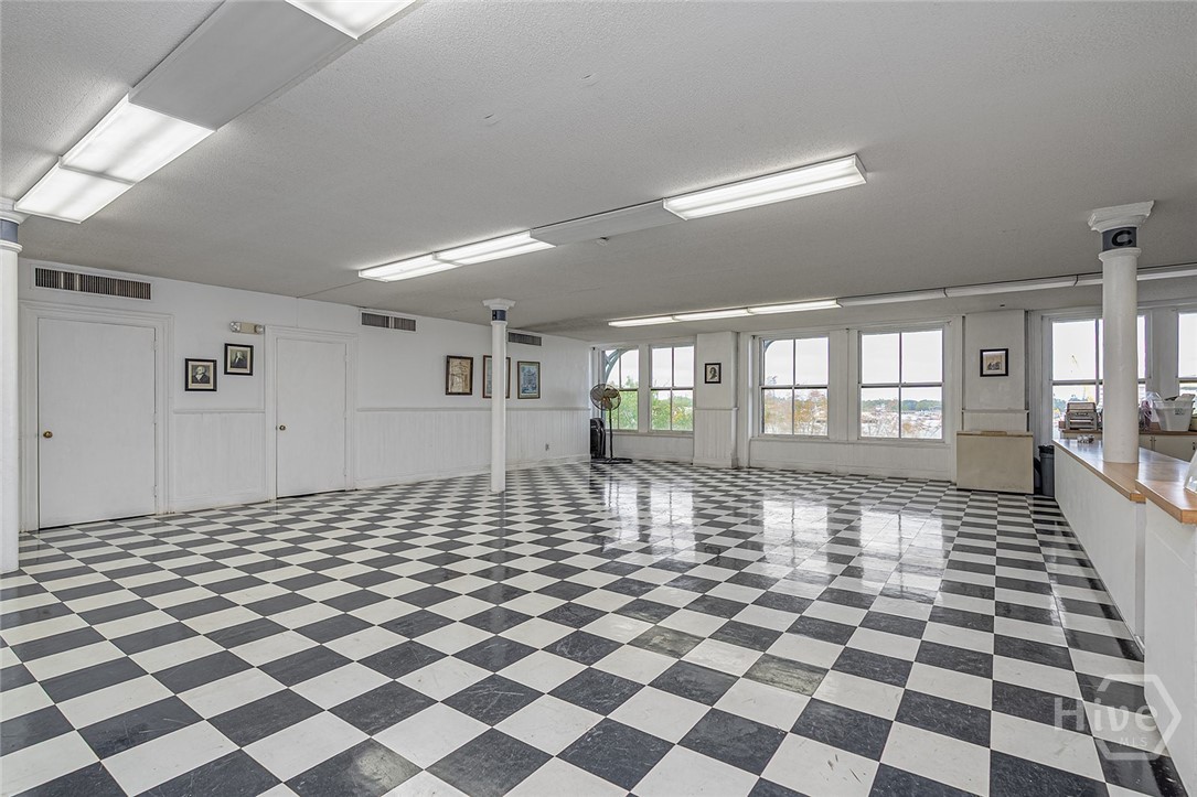 100 E Bay Street Property Photo 22