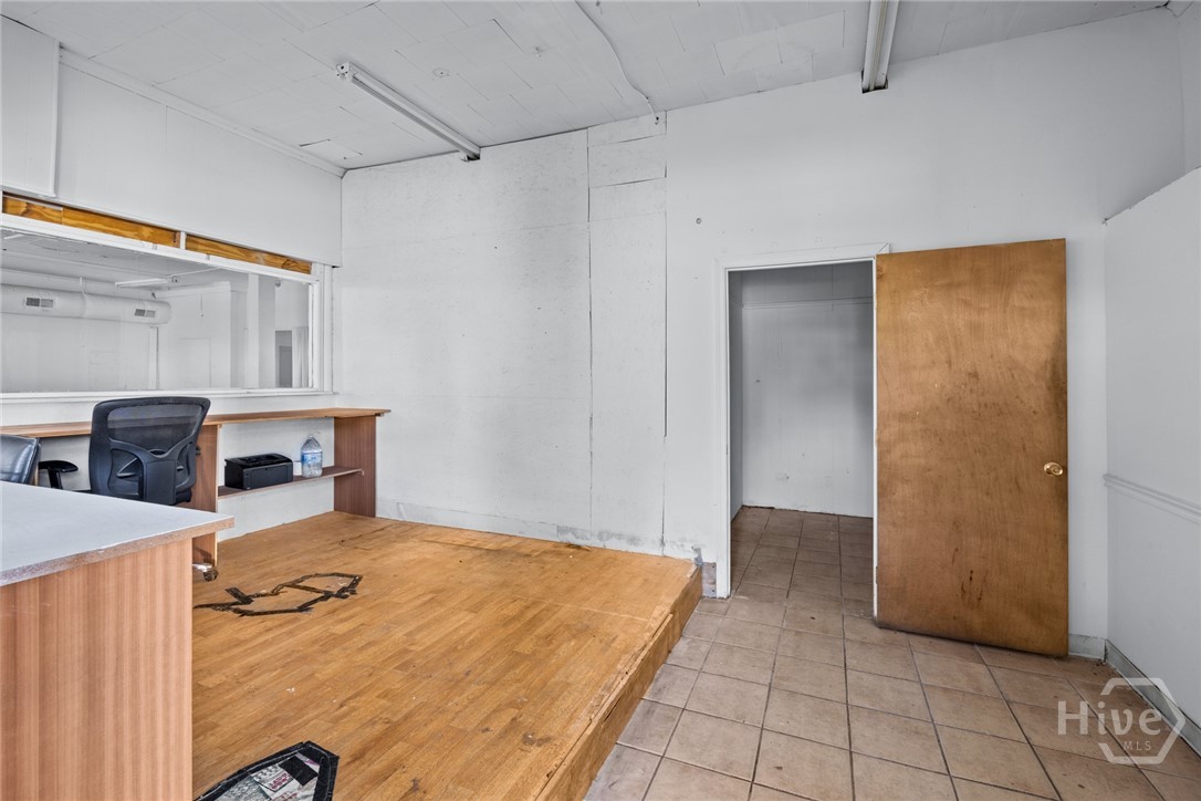 2203 Skidaway Road Property Photo 15
