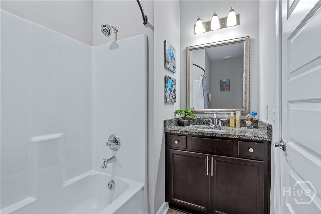 74 Winslow Circle Property Photo 17
