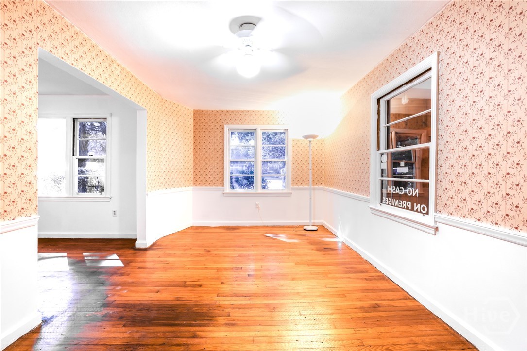 112 E Derenne Avenue Property Photo 14
