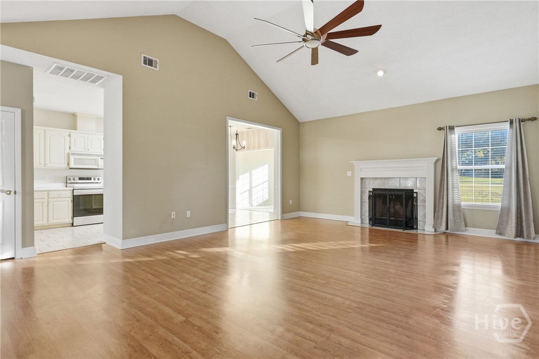 38 Westhampton Drive Property Photo 9