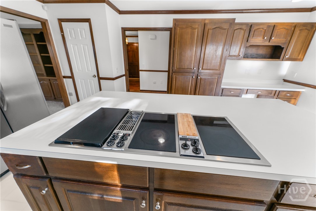 255 Passaic Lane Property Photo 32