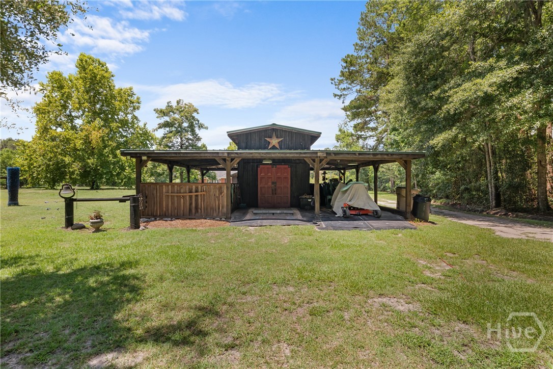 357 Pound Road Property Photo 4