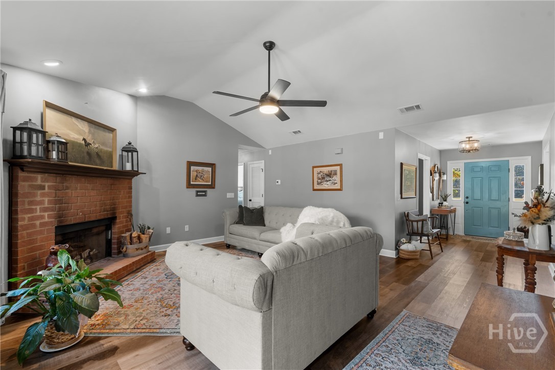 357 Pound Road Property Photo 6