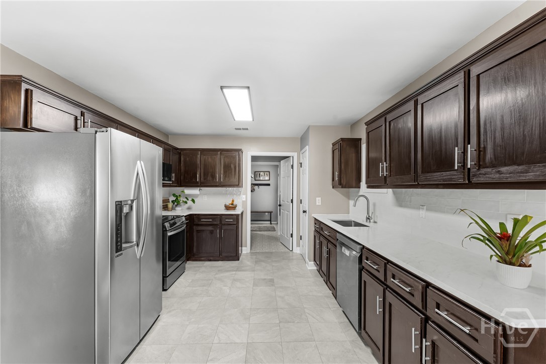 357 Pound Road Property Photo 9