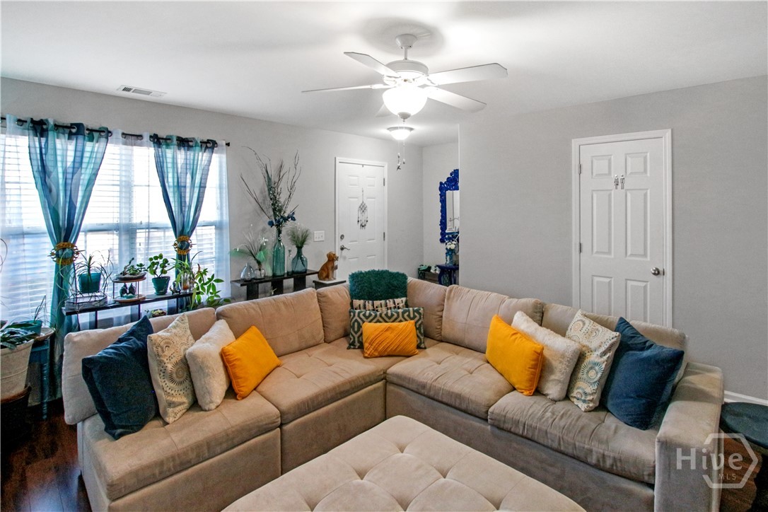 24 Transom Road Property Photo 6