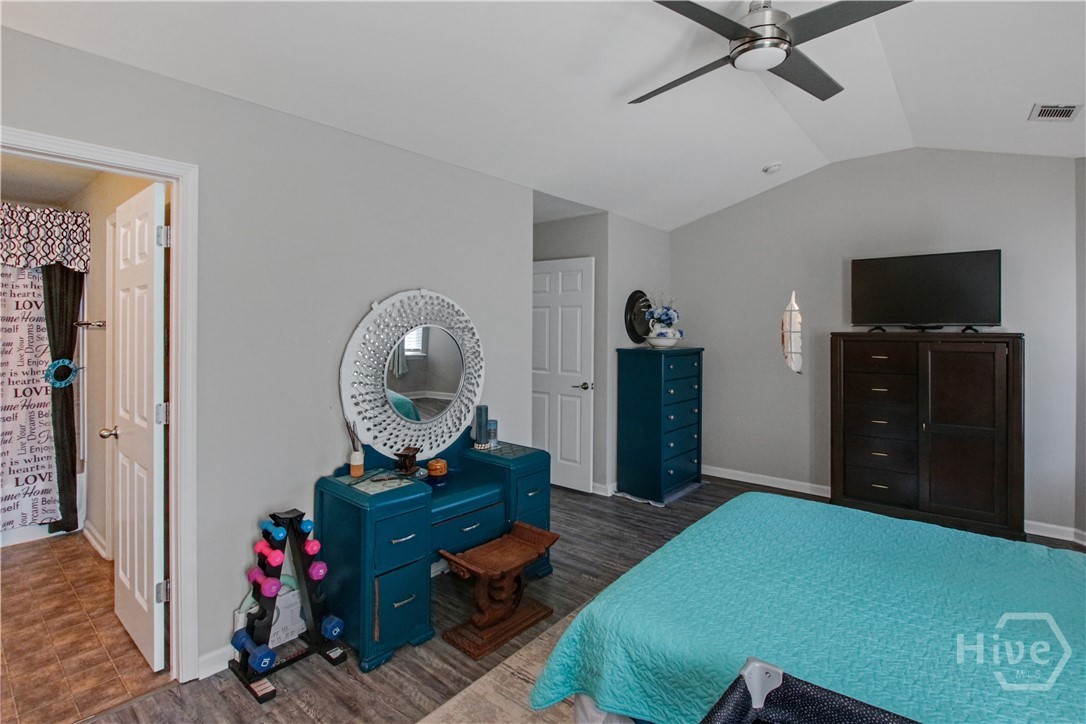 24 Transom Road Property Photo 14