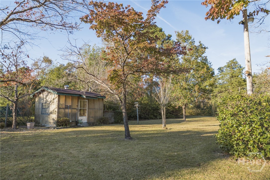 341 Azalea Avenue Property Photo 9