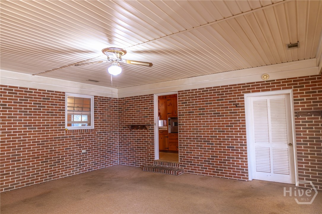 341 Azalea Avenue Property Photo 16