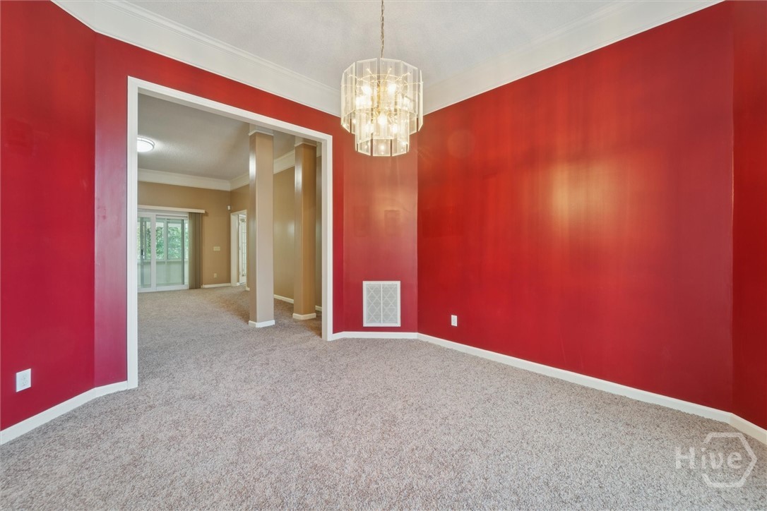 121 Summer Winds Drive Property Photo 8