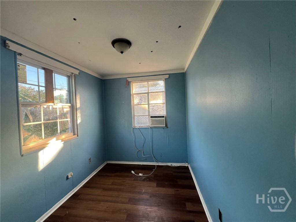 814 Carter Street Property Photo 3