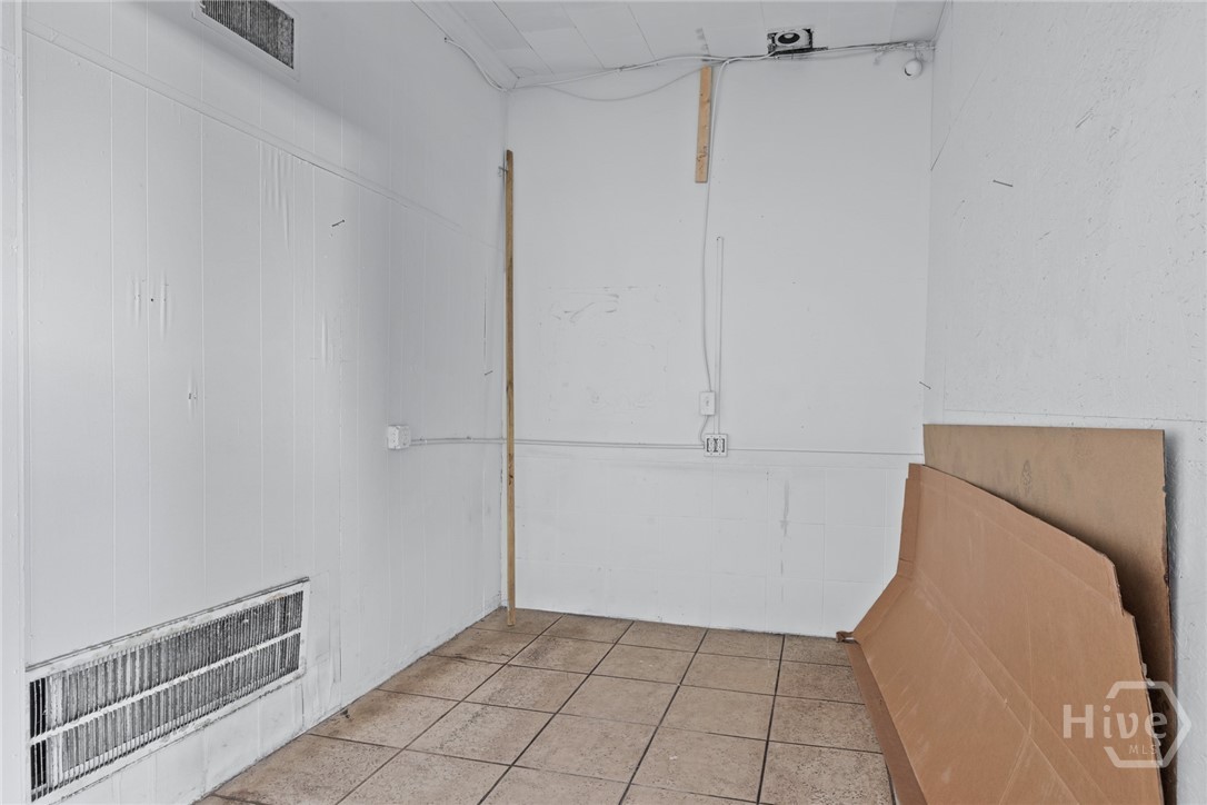 2203 Skidaway Road Property Photo 21