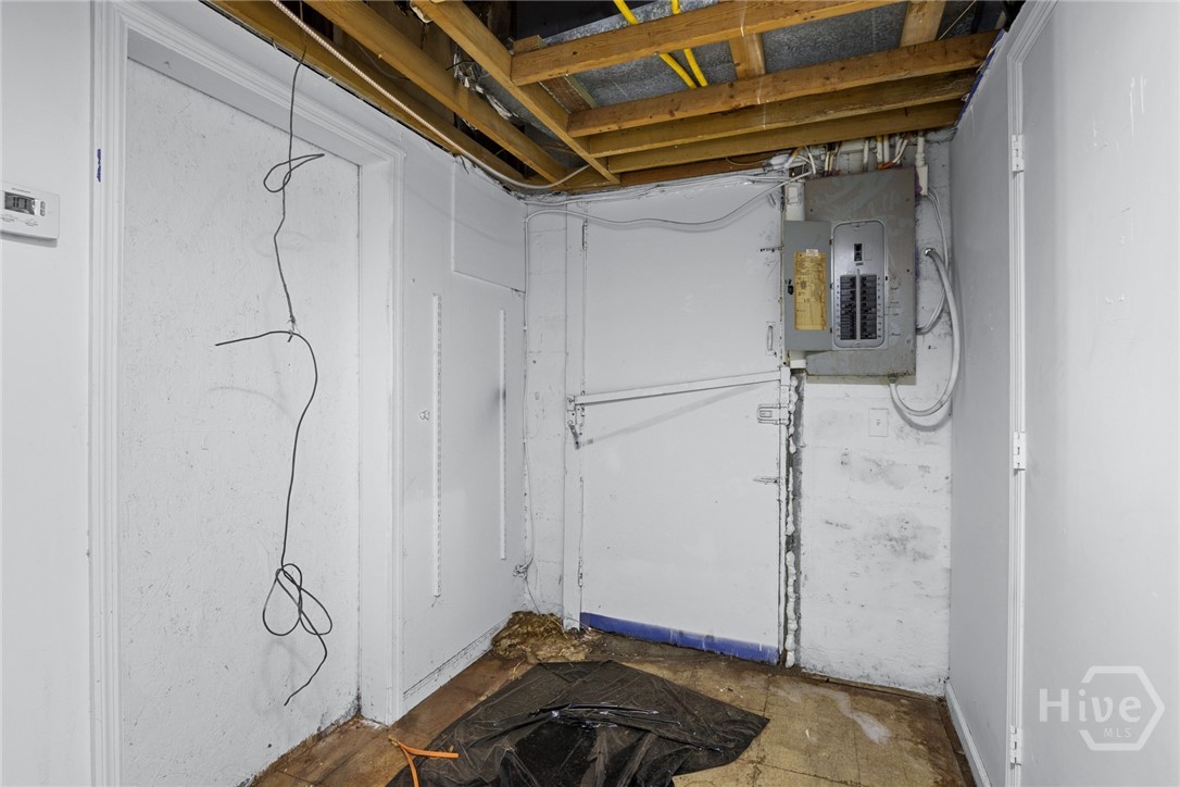 2203 Skidaway Road Property Photo 23