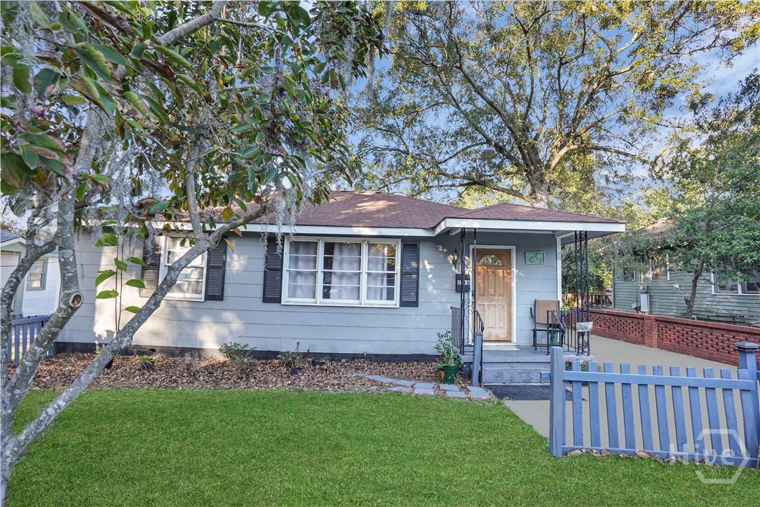 2016 Indiana Avenue Property Photo 2