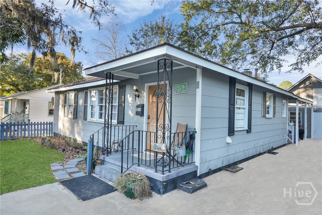 2016 Indiana Avenue Property Photo 8