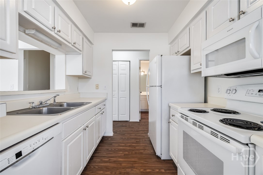 12300 Apache Avenue 704 Property Photo 12