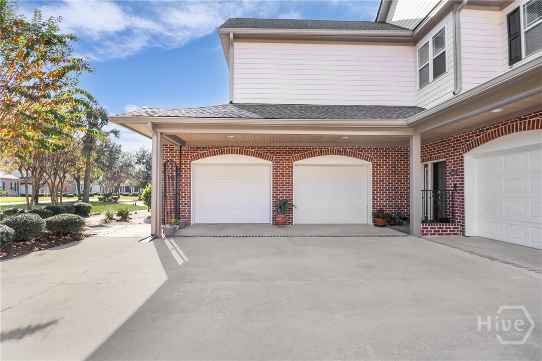 1701 River Oaks Drive Property Photo 7