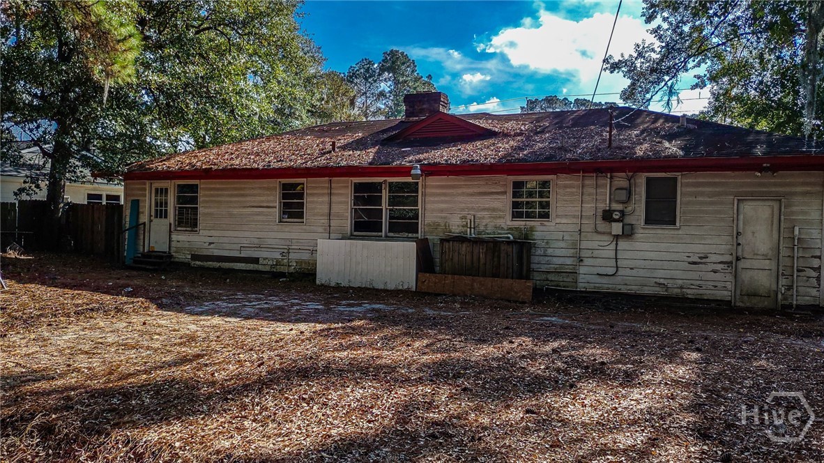 110 E Derenne Avenue Property Photo 2