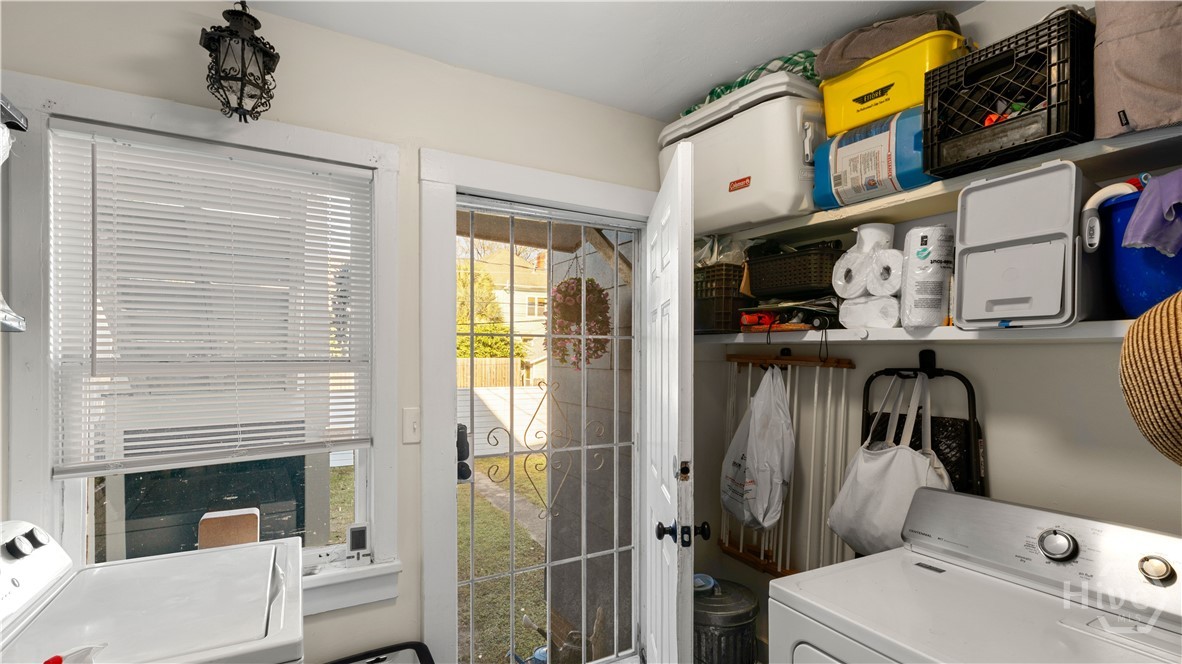 534 E Waldburg Street Property Photo 16