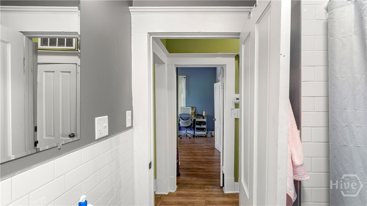 534 E Waldburg Street Property Photo 29