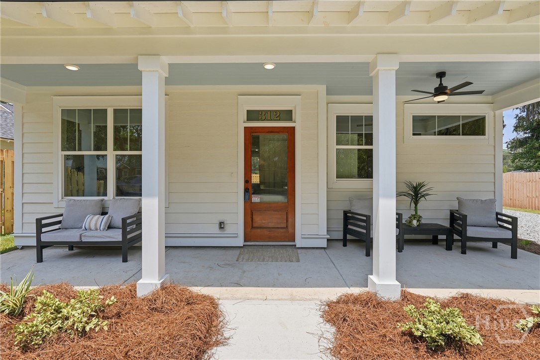 312 Dennis Street Property Photo 5