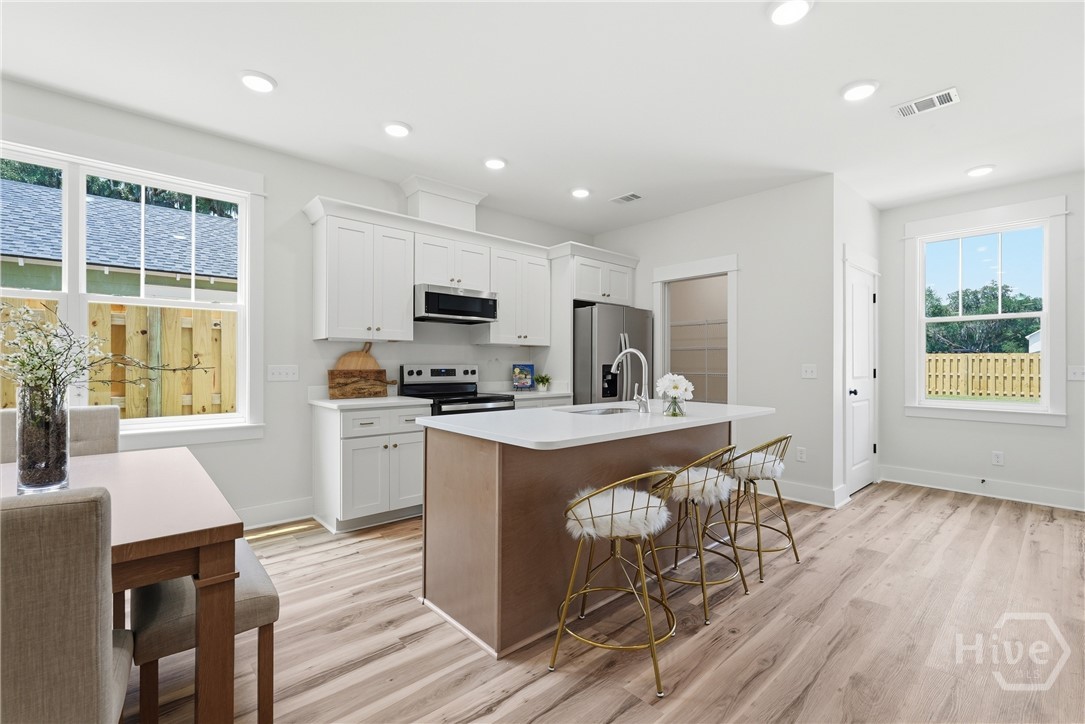 312 Dennis Street Property Photo 12