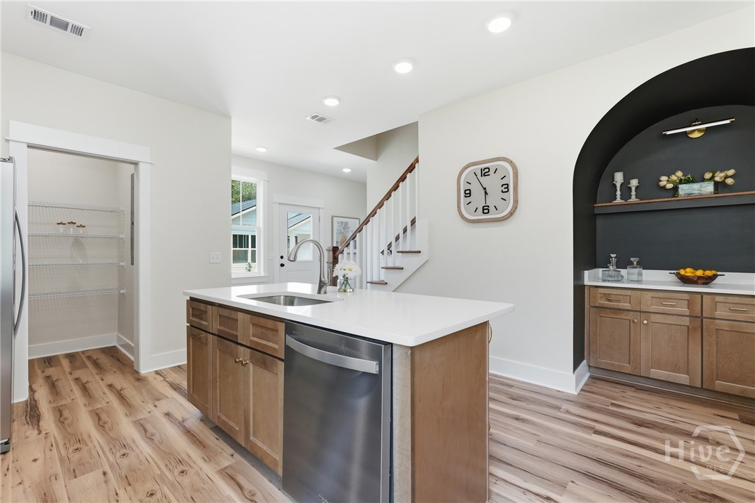 312 Dennis Street Property Photo 15