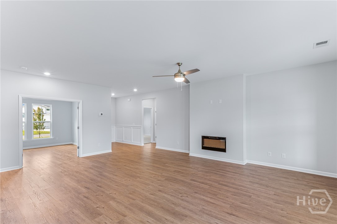 170 Champlain Drive Property Photo 6