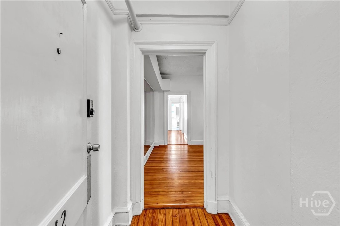 24 E Liberty Street 42 Property Photo 6