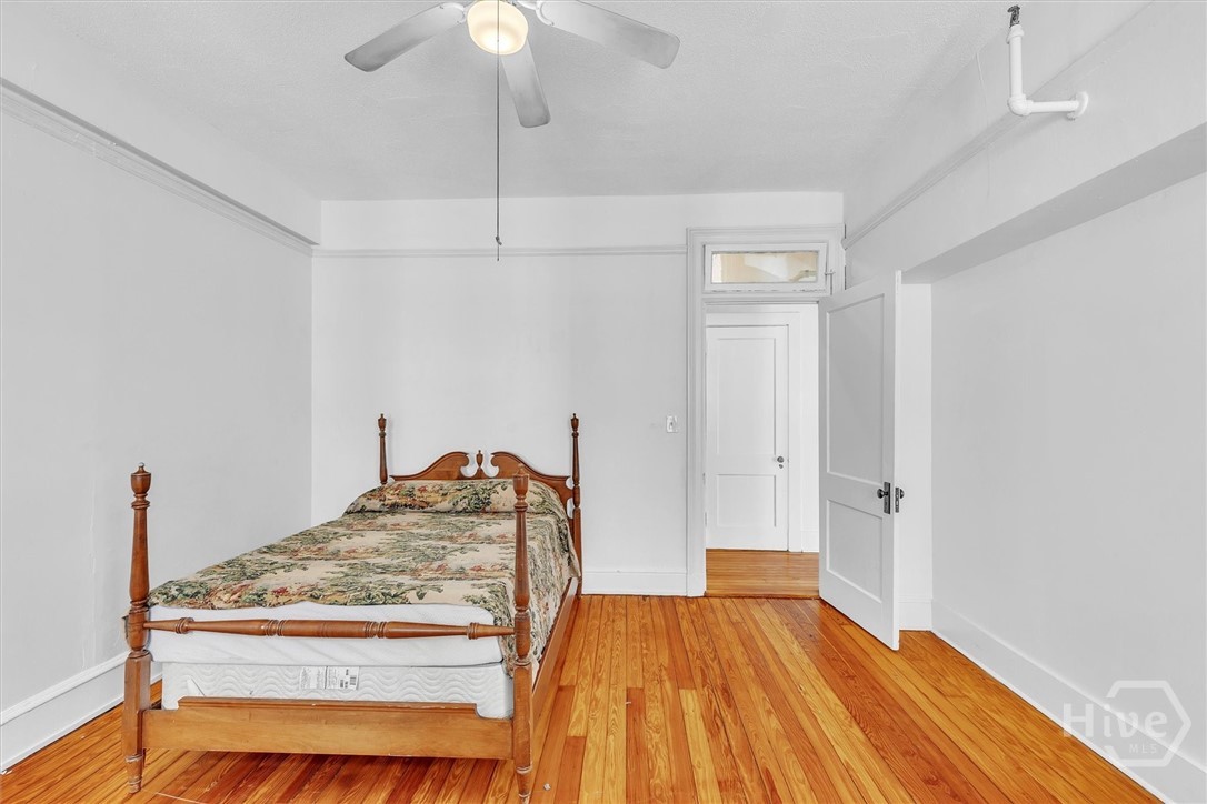 24 E Liberty Street 42 Property Photo 35