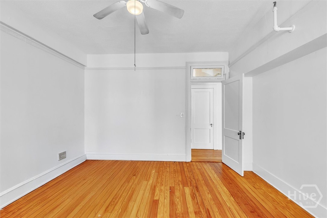 24 E Liberty Street 42 Property Photo 36
